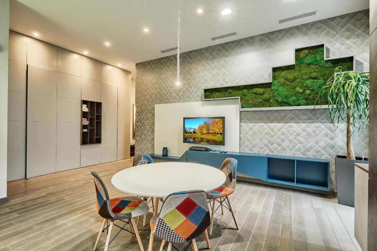 Saksaganskogo Centre Daire Kiev Dış mekan fotoğraf