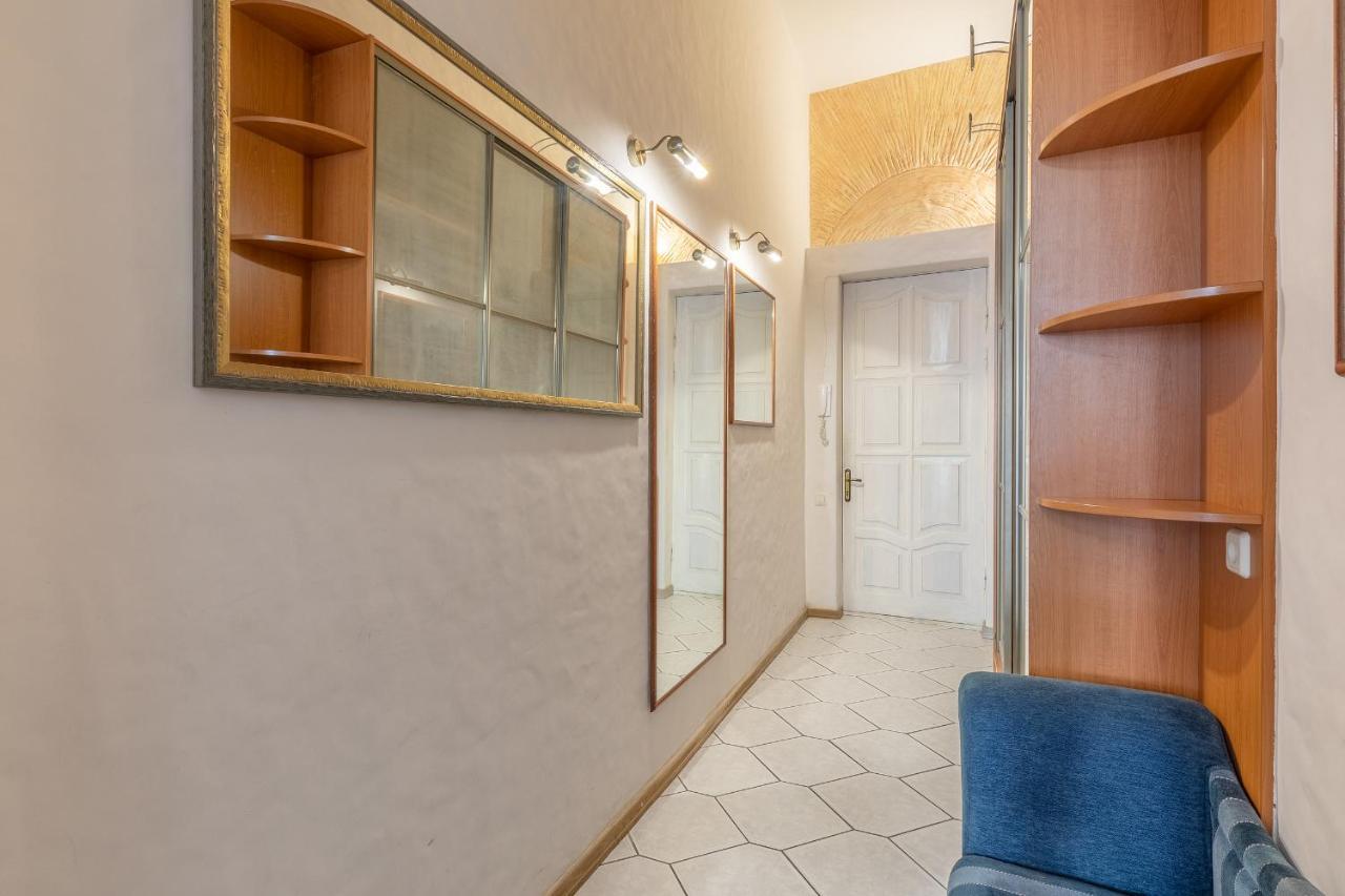 Saksaganskogo Centre Daire Kiev Dış mekan fotoğraf