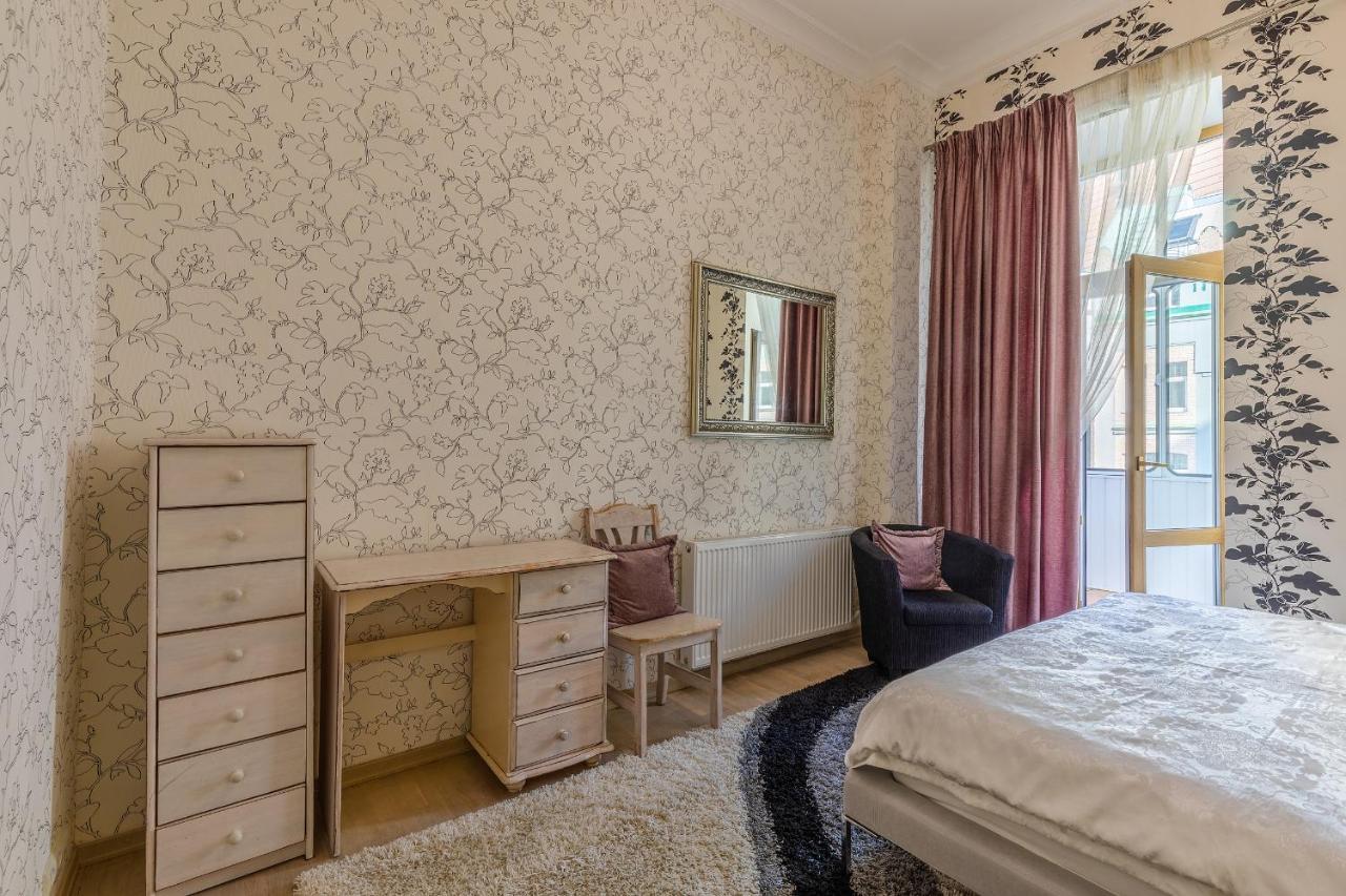 Saksaganskogo Centre Daire Kiev Dış mekan fotoğraf