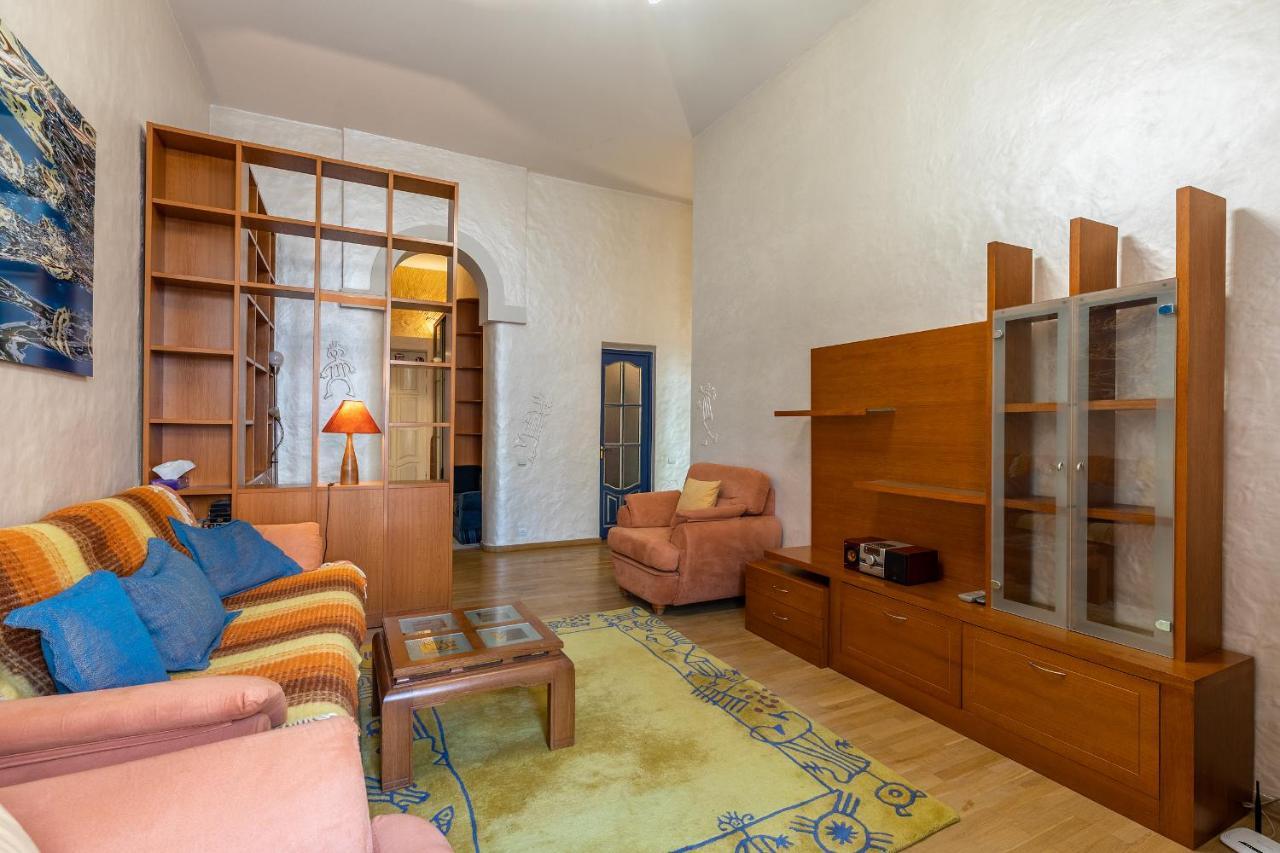 Saksaganskogo Centre Daire Kiev Dış mekan fotoğraf