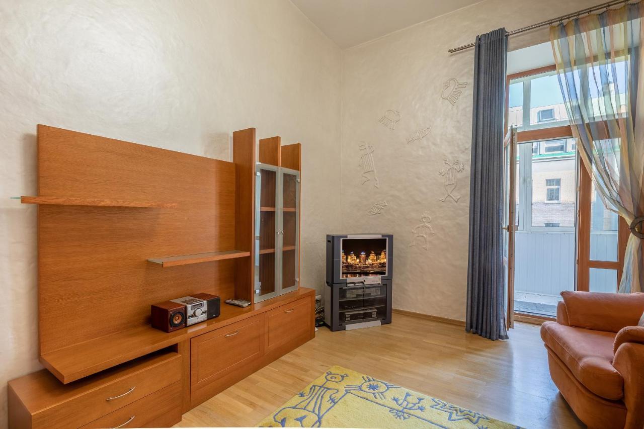 Saksaganskogo Centre Daire Kiev Dış mekan fotoğraf